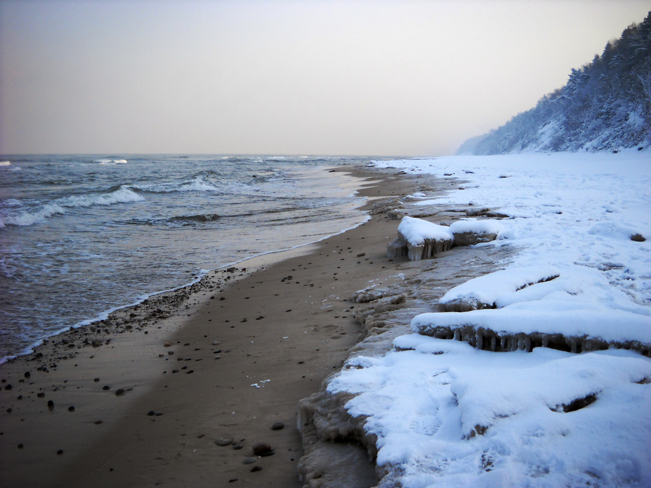 Zimowa Plaża - Morze Bałtyckie - Jastrzębia Góra